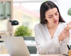 10 простых упражнений от боли в запястьях